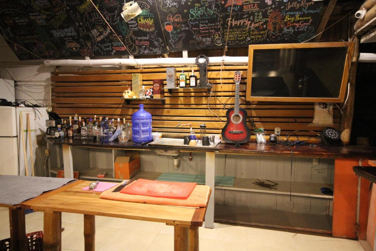 Kamala Surf & Backpacker Hostel Montañita Buitenkant foto